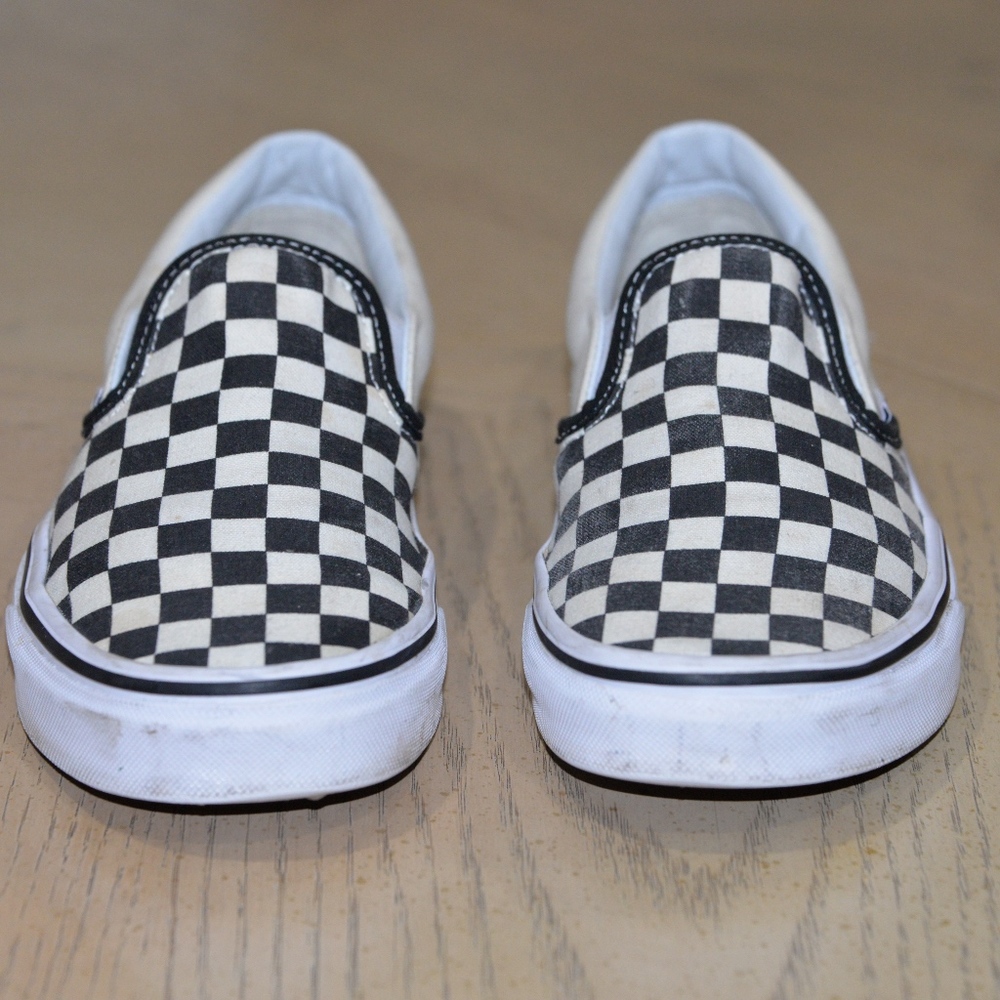 checkered VANS